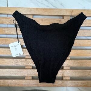 Skatie Crinkle bikini bottom